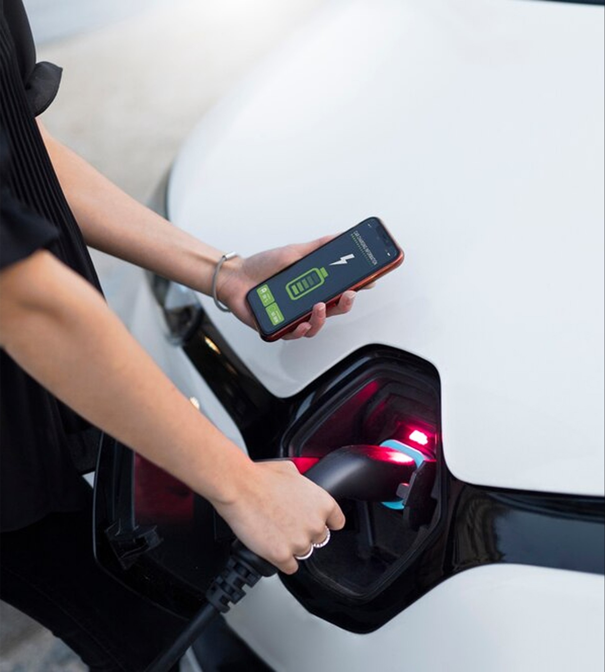 Subpage Details Slider Image Onderhoud elektrische voertuigen | Van der Veen Autogroep