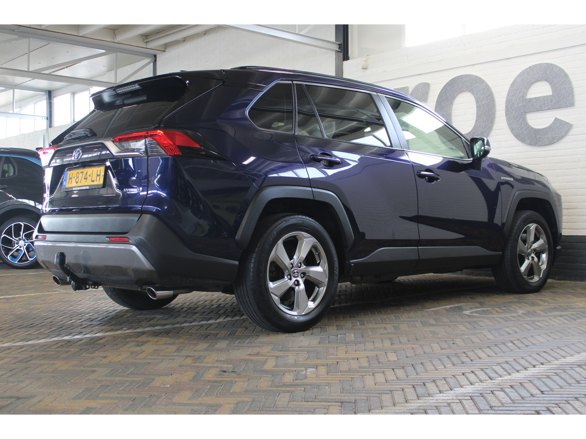 Toyota RAV4 2.5 Hybrid AWD Dynamic | Incl. 12 maanden garantie | 43836207-2.jpg | Van der Veen Autogroep