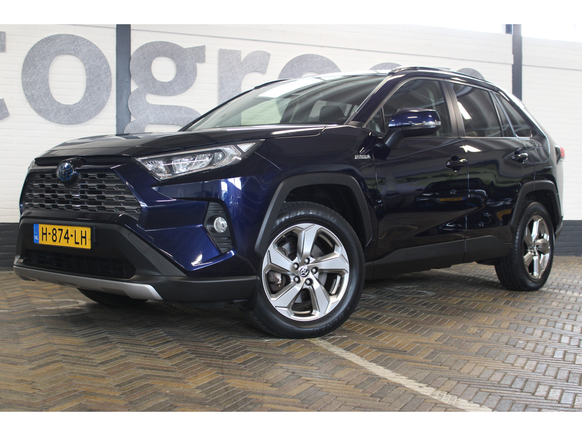 Toyota RAV4 2.5 Hybrid AWD Dynamic | Incl. 12 maanden garantie | 43836207-3.jpg | Van der Veen Autogroep