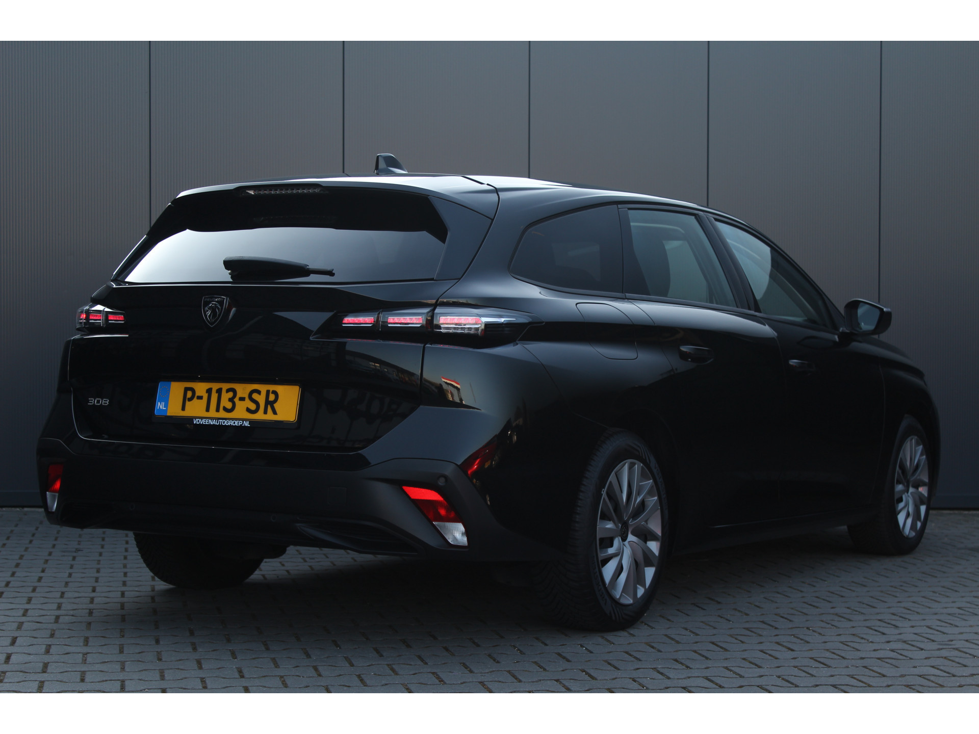 Peugeot 308 SW 1.2 Active Pack Business 111pk | incl. 12 maanden garantie 43926276-3.jpg | Van der Veen Autogroep