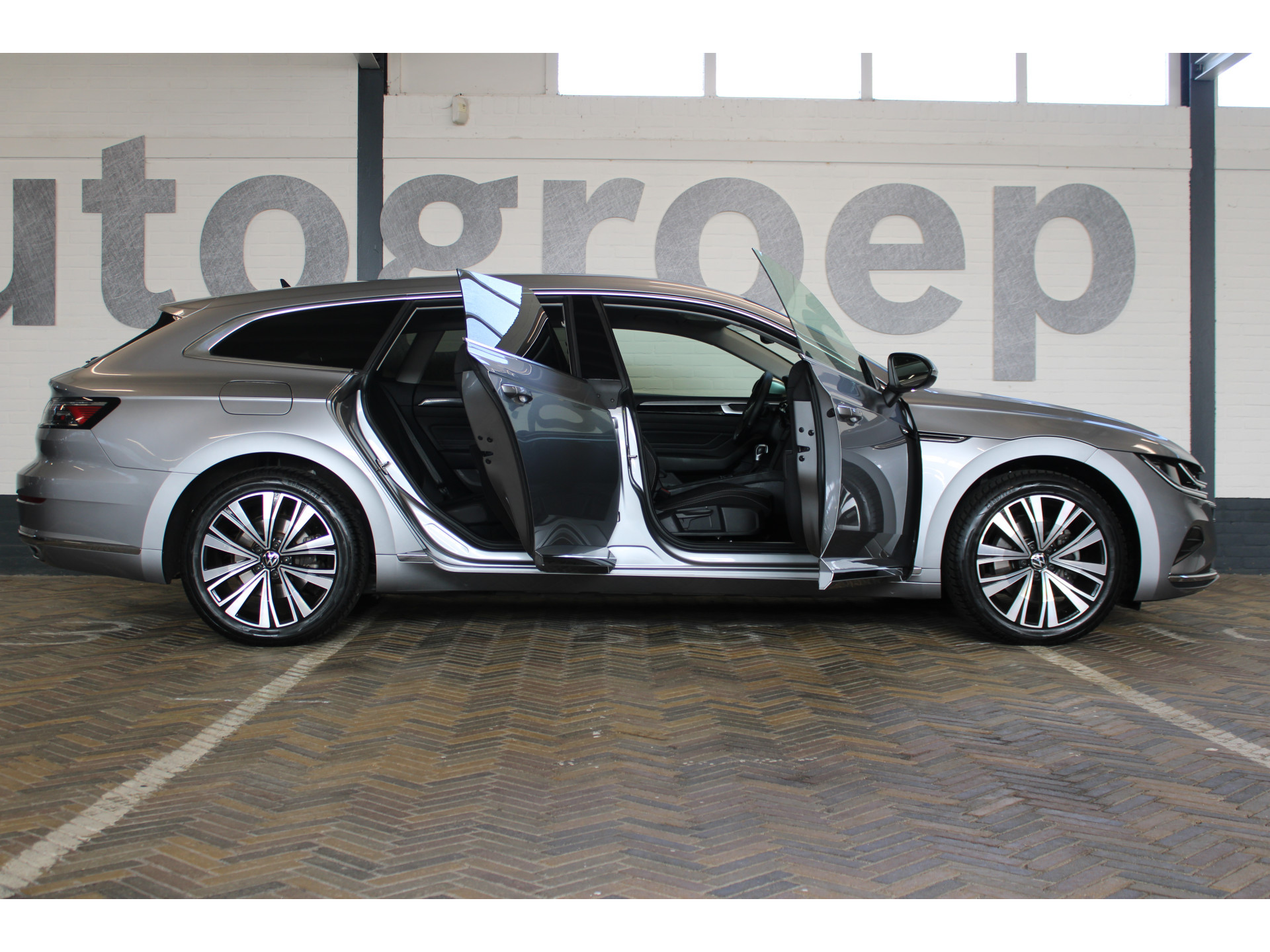 Volkswagen Arteon Shooting Brake 1.4 TSI eHybrid Elegance Business+ | Incl. 12 maanden garantie | 44217223-25.jpg | Van der Veen Autogroep