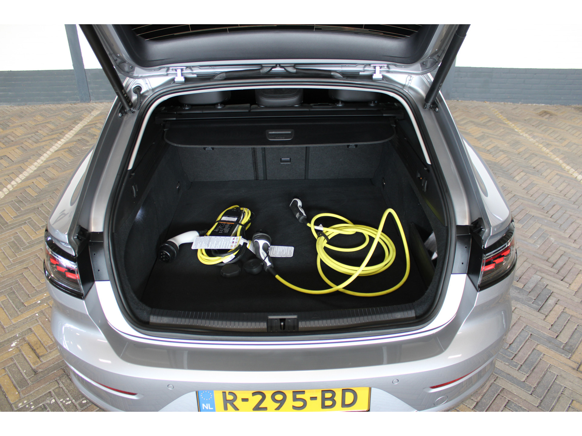 Volkswagen Arteon Shooting Brake 1.4 TSI eHybrid Elegance Business+ | Incl. 12 maanden garantie | 44217223-31.jpg | Van der Veen Autogroep