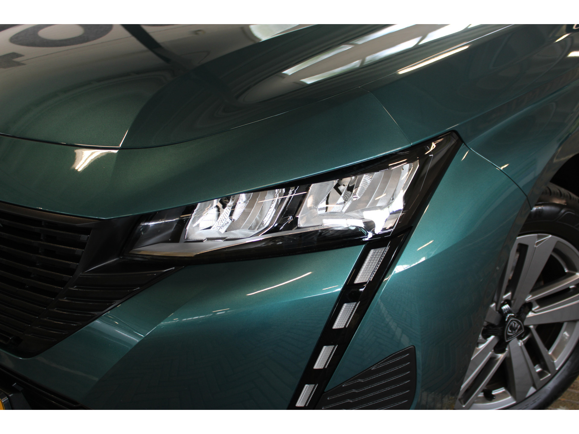 Peugeot 308 SW 1.2 PureTech Active Pack Business | Incl. 12 maanden garantie | 47090786-5.jpg | Van der Veen Autogroep