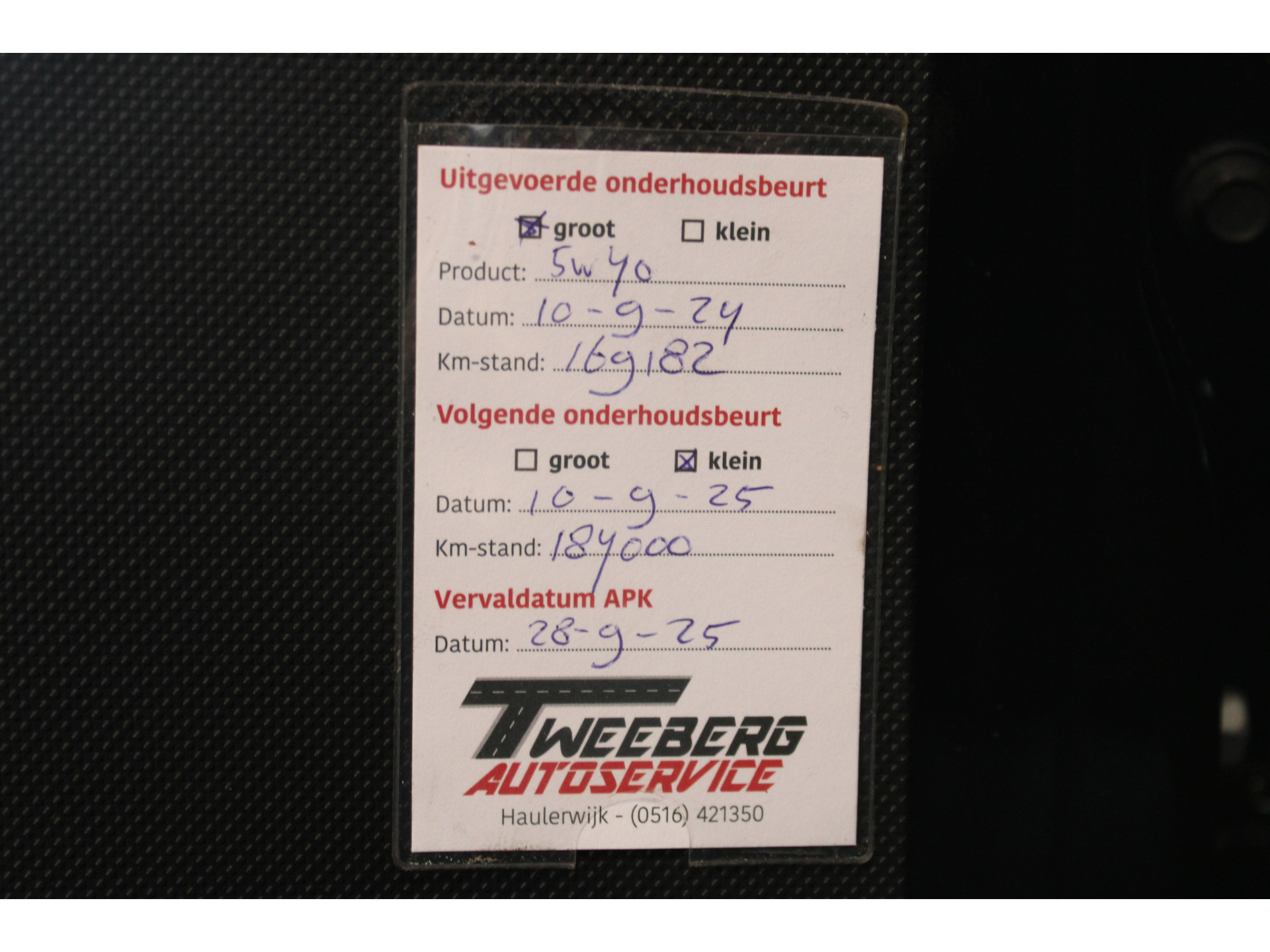 47704433-37.jpg