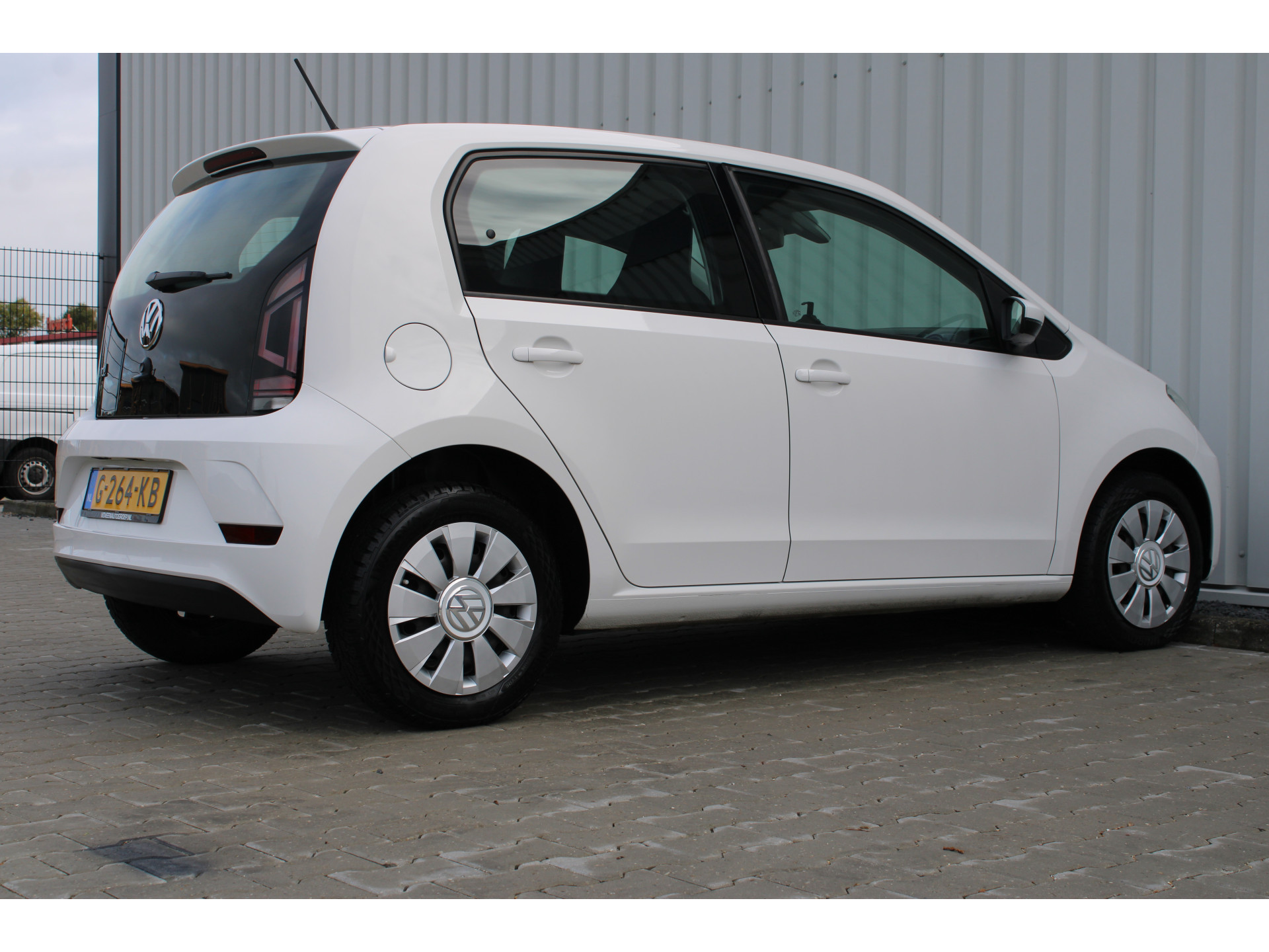Volkswagen up! 1.0 BMT move up! | Incl. 12 maanden garantie | 48486147-2.jpg | Van der Veen Autogroep